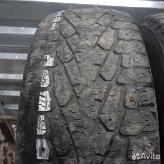 Nokian Tyres Hakkapeliitta CQ 235/65 R16