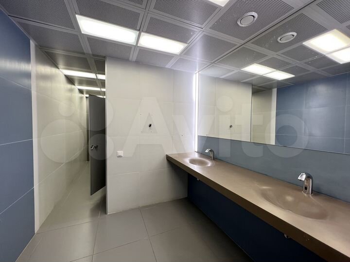 Офис, 123.9 м²