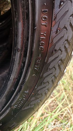 Nokian Tyres Hakkapeliitta 8 245/45 R18 100T