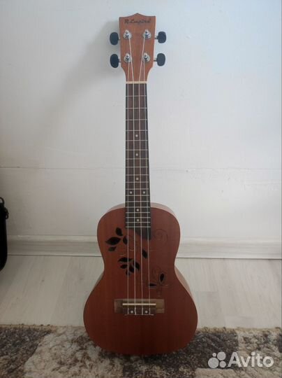 Укулеле концерт R.Empire YWU-Е152-21