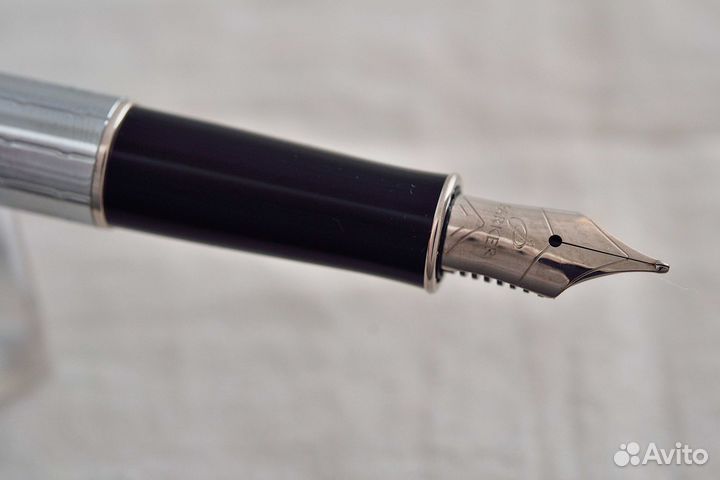 Перьевая ручка Parker 