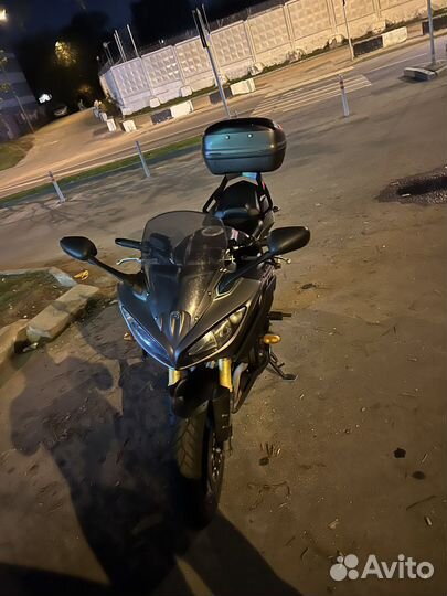 Yamaha FZ8-SA