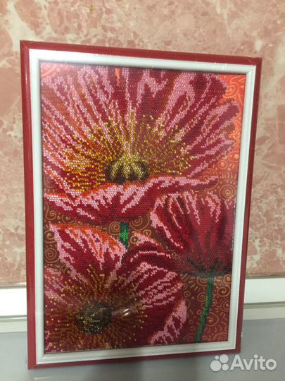 Ручная вышивка гладью (картины, скатерти)