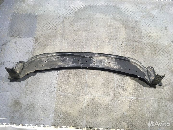 Усилитель переднего бампера верхний