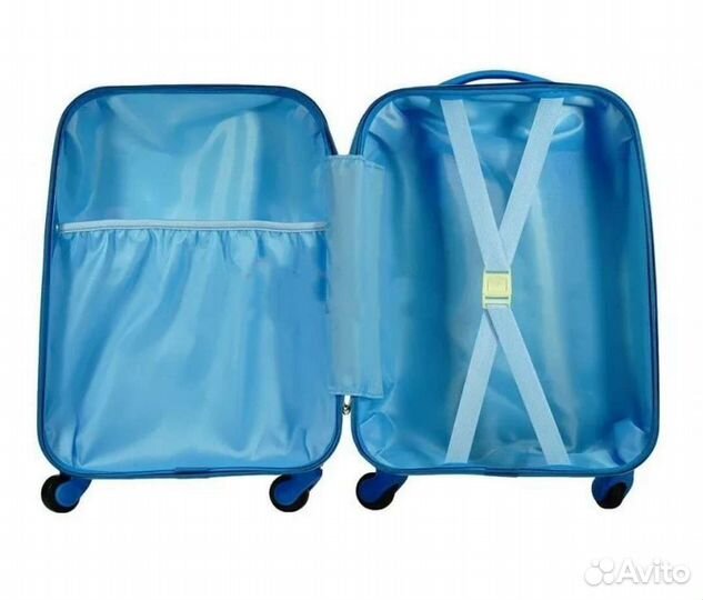 Чемодан на колесах детский новый