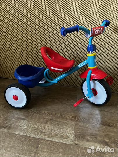 Детский трехколесный велосипед