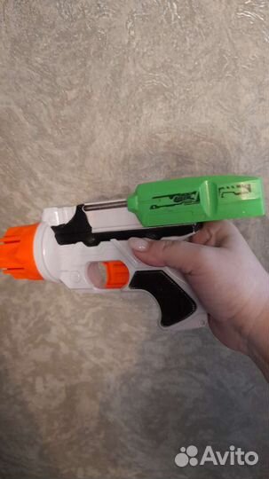 Бластер и часы Бен 10 