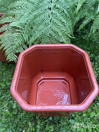 Пластиковые вазоны для цветов 28/28