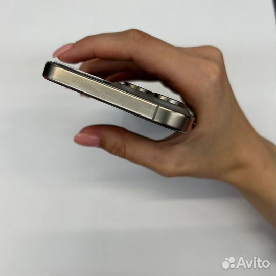 iPhone 15 Pro Max, 256 ГБ