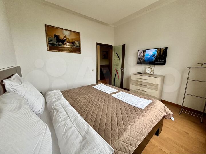 3-к. квартира, 94 м², 5/45 эт.