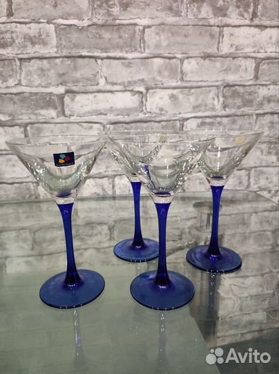 Коктейльные бокалы