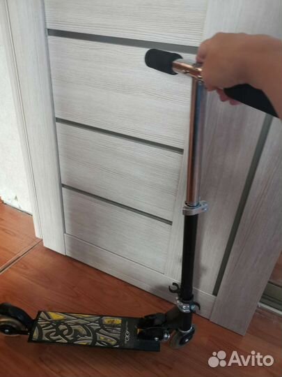 Самокат детский Hello wood