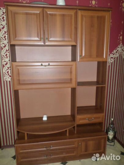 Шкаф