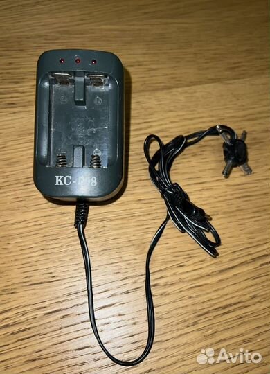 Зарядное устройство кс-508
