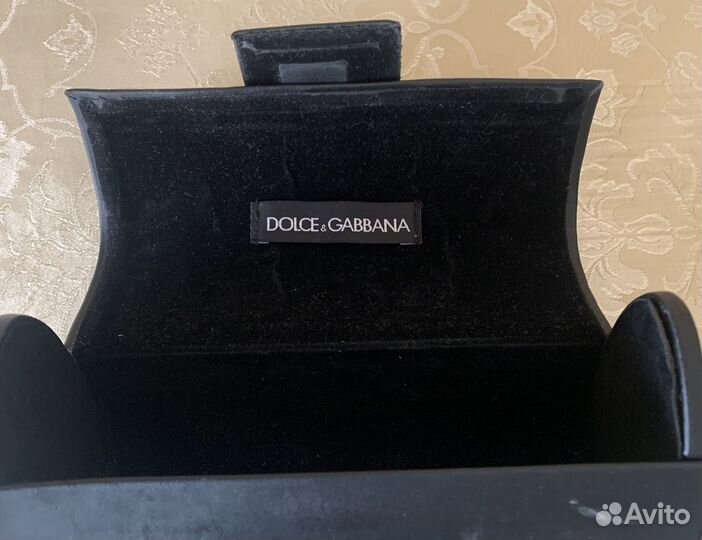 Солнцезащитные очки женские dolce gabbana