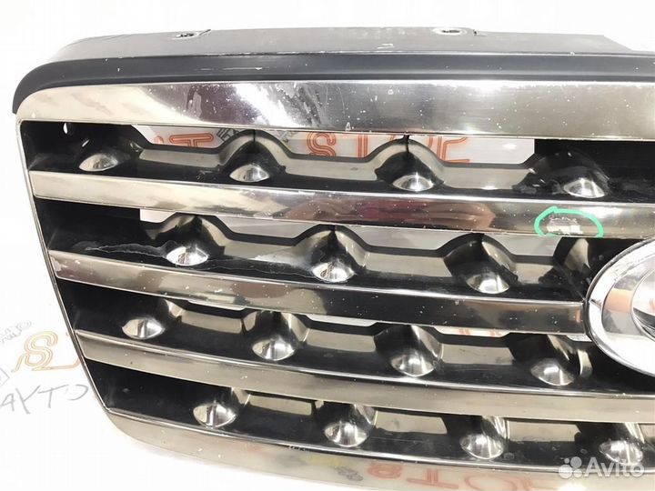 Решетка радиатора Infiniti FX35 (S50) 2006 - 2008