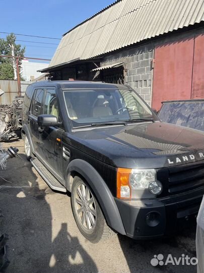 В разборе Land Rover Discovery 3