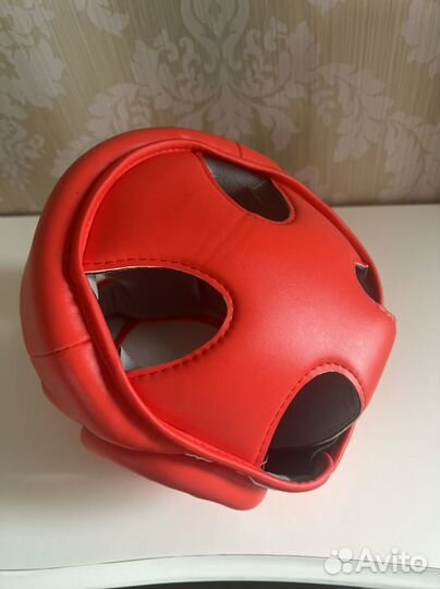 Боксерский шлем Reyvel L