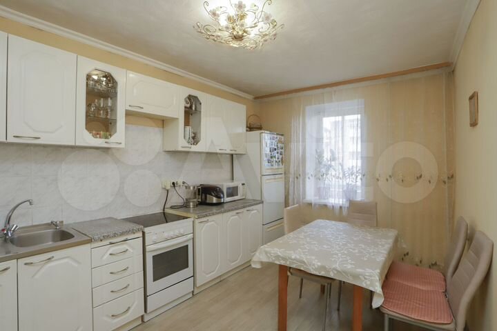 4-к. квартира, 111,5 м², 1/5 эт.