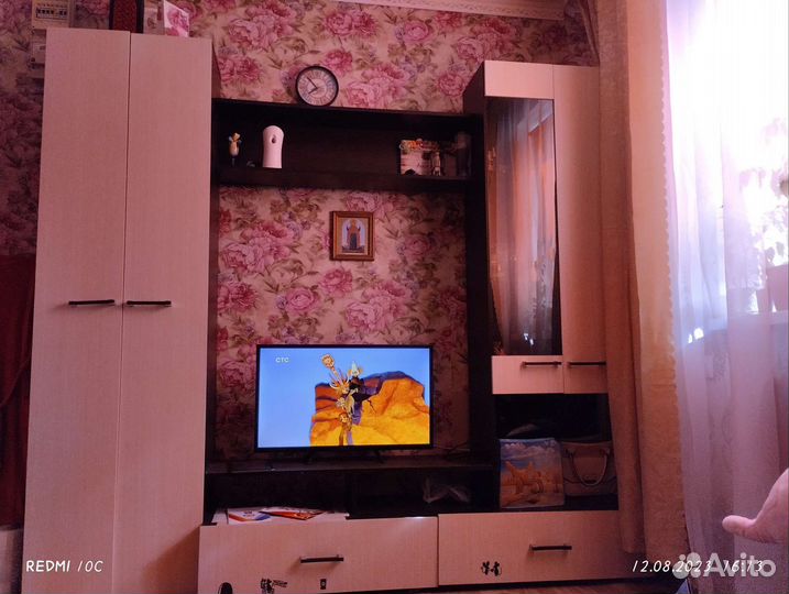 Продам стенку 4500,торг