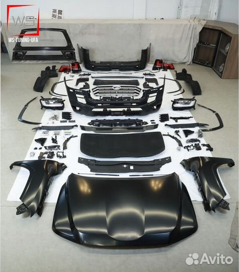 Рестайлинговый комплект Toyota LC 200 в LC 300 A61