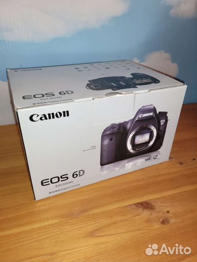 Коробка от фотоаппарата Canon EOS 6D