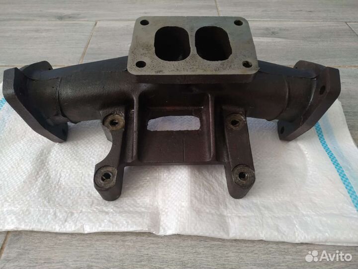 Патрубок - кронштей ткр