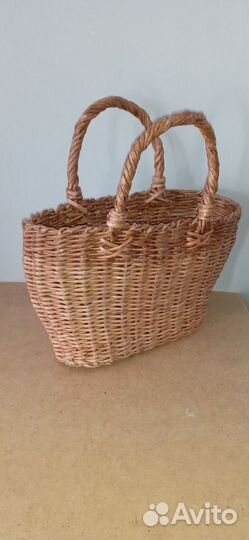 Корзина плетёная новая