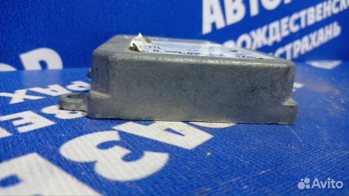 Блок управления airbag Volkswagen Passat B5 седан