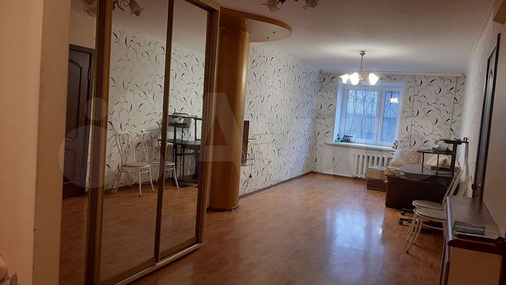 2-к. квартира, 80,2 м², 1/4 эт.