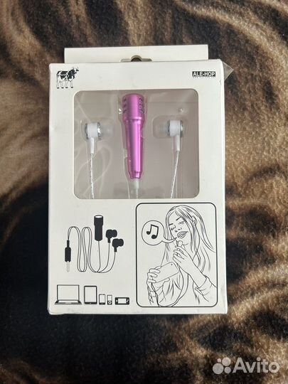 Наушники с микрофоном