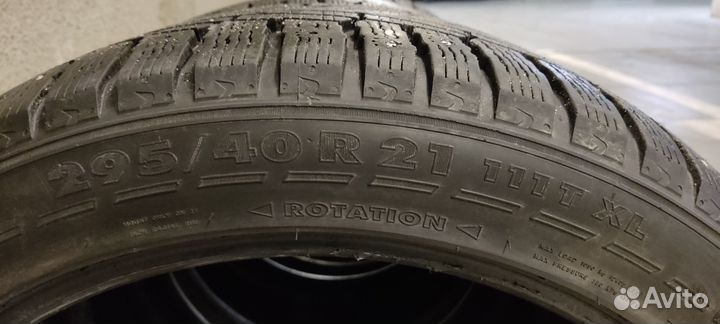 Nokian Tyres Hakkapeliitta 7 SUV 295/40 R21 111T