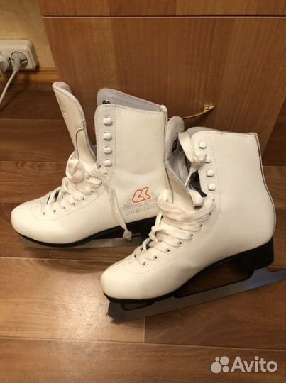 Коньки фигурные