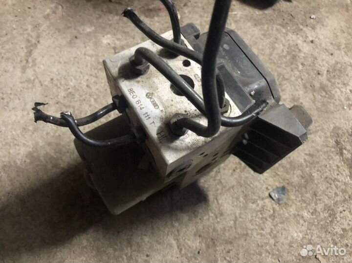 Блок абс Ауди а6 с5 a8 d2