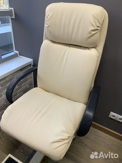 Педикюрное кресло