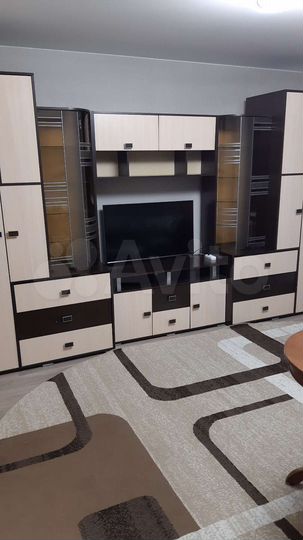 2-к. квартира, 53 м², 6/10 эт.