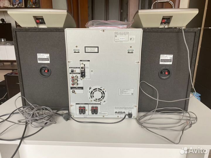 Музыкальный центр sony