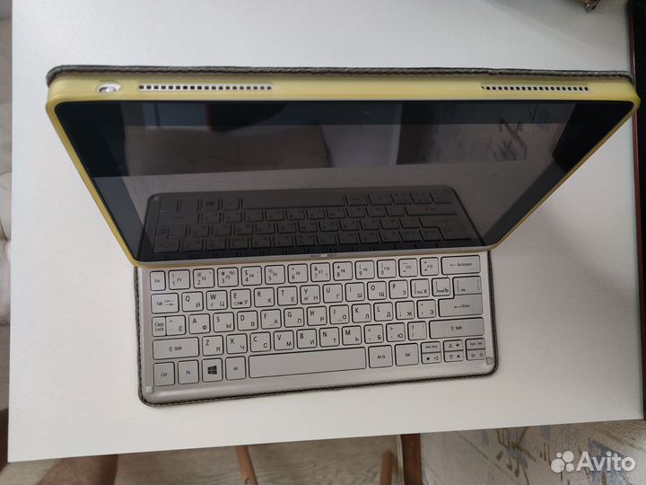 Acer iconia tab w700