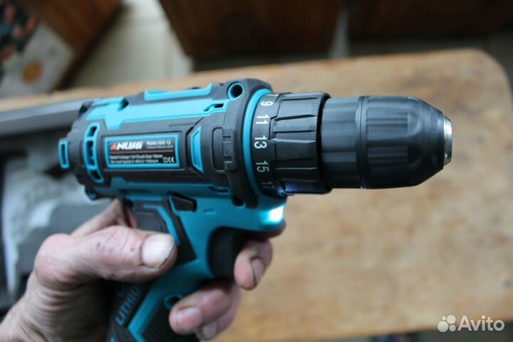 Шуруповерт