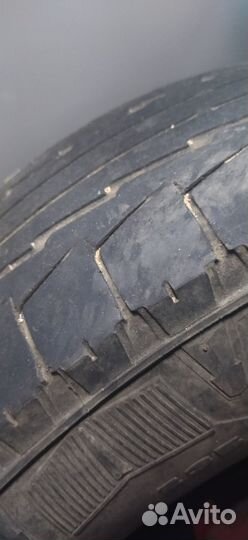 Kumho Road Venture ST KL11 235/75 R16