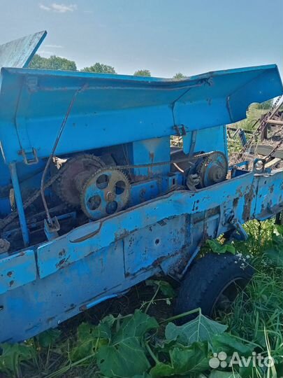 Пресс-подборщик Fortschritt К-454, 1998