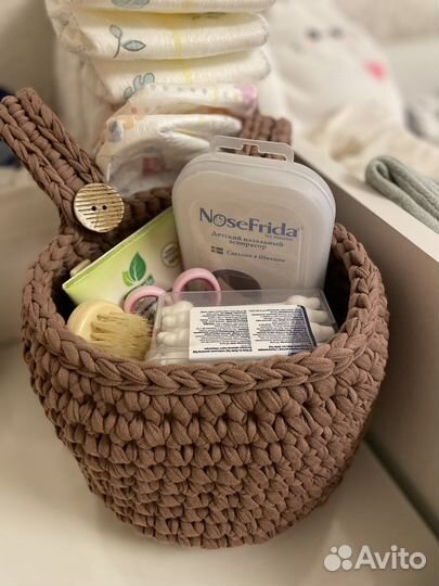 Корзинка на кроватку