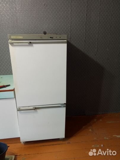 Холодильник