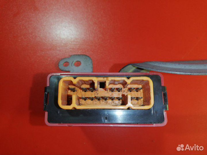 Блок управления дверьми Toyota Sprinter EE100 2Е