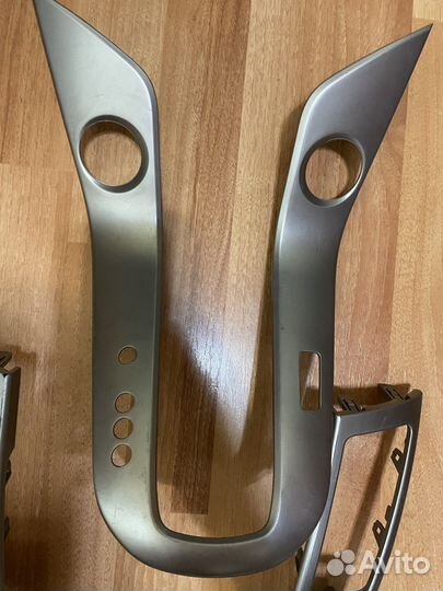 Накладка АКПП и накладка магнитолы Шевроле Круз