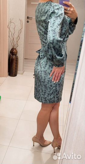 Платье женское