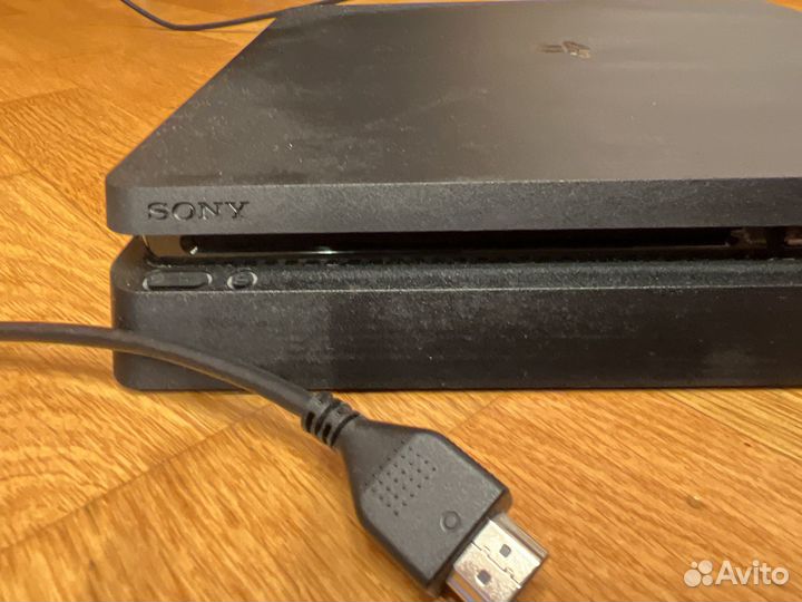 Игровая приставка PS4 500GB