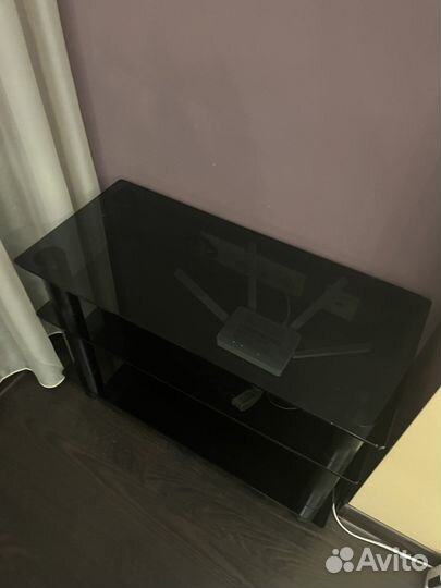 Тумба стеклянная