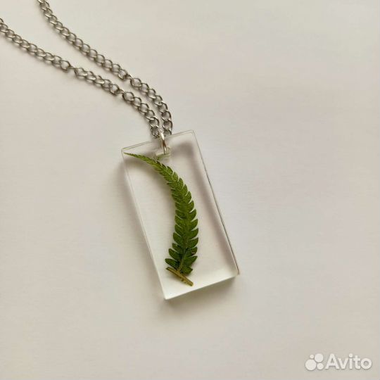 Кулоны с цветами