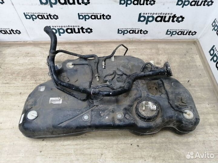 Бак топливный бензобак A7202-JN20A Nissan Teana 32